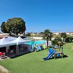 3 Etoiles - 1km De La - Piscine Chauffee Et Espace Fitness * Saint-Georges-de-Didonne