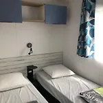 3 Etoiles - 1km De La - Piscine Chauffee Et Espace Fitness * Saint-Georges-de-Didonne