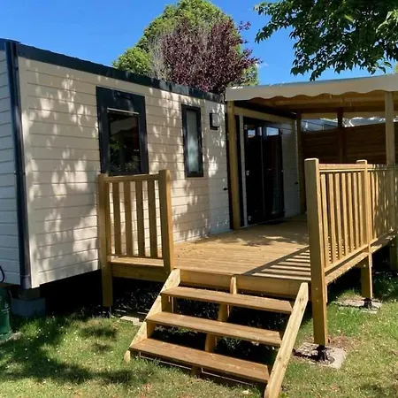 Camping 3 Etoiles - Piscine - Ccaihff