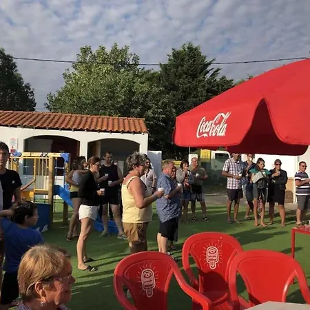 营地 3 Etoiles - Piscine - Ccaihff 圣乔治德蒂