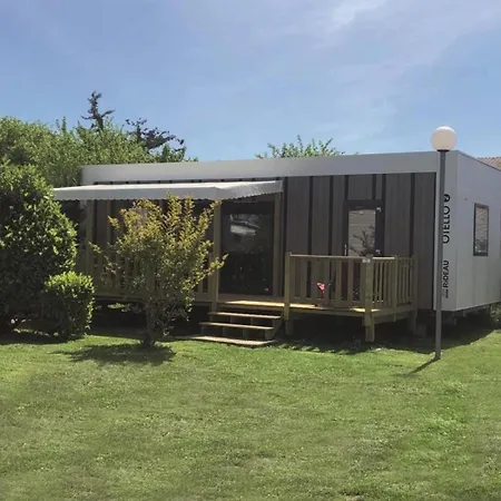 3 Etoiles - Piscine - Ccaihff Kemp