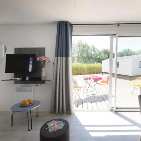 3 Etoiles - 1km De La - Piscine Chauffee Et Espace Fitness Campsite