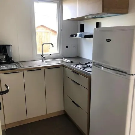 Camping 3 Etoiles - 1km De La - Piscine Chauffee Et Espace Fitness *