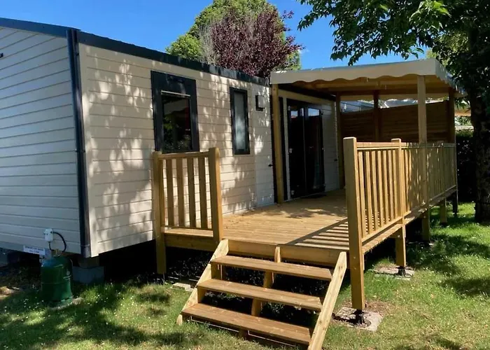 Kemp 3 Etoiles - Piscine - Ccaihff