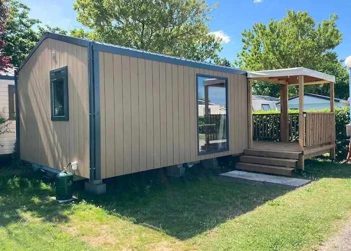 3 Etoiles - Piscine - Ccaihff Kemp