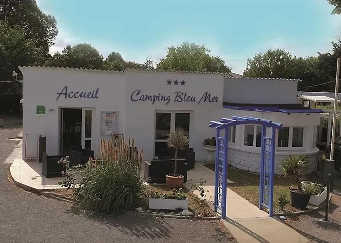 3 Etoiles - Piscine - Ccaihff Kemp