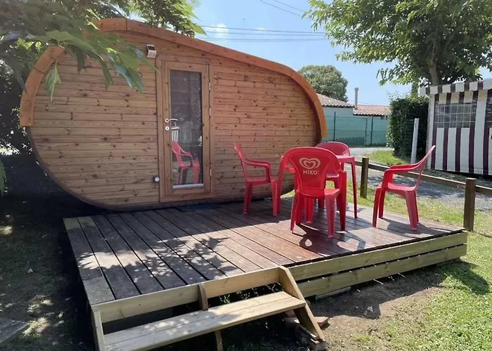 Kemp 3 Etoiles - Piscine - Ccaihff